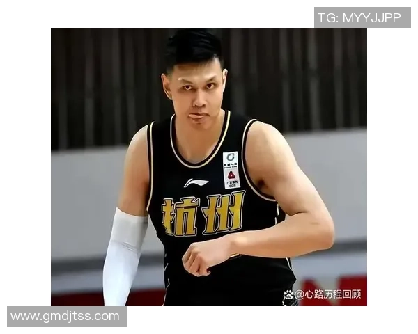 许钟豪的成长之路：从平凡少年到卓越领袖的奋斗历程与心路历程